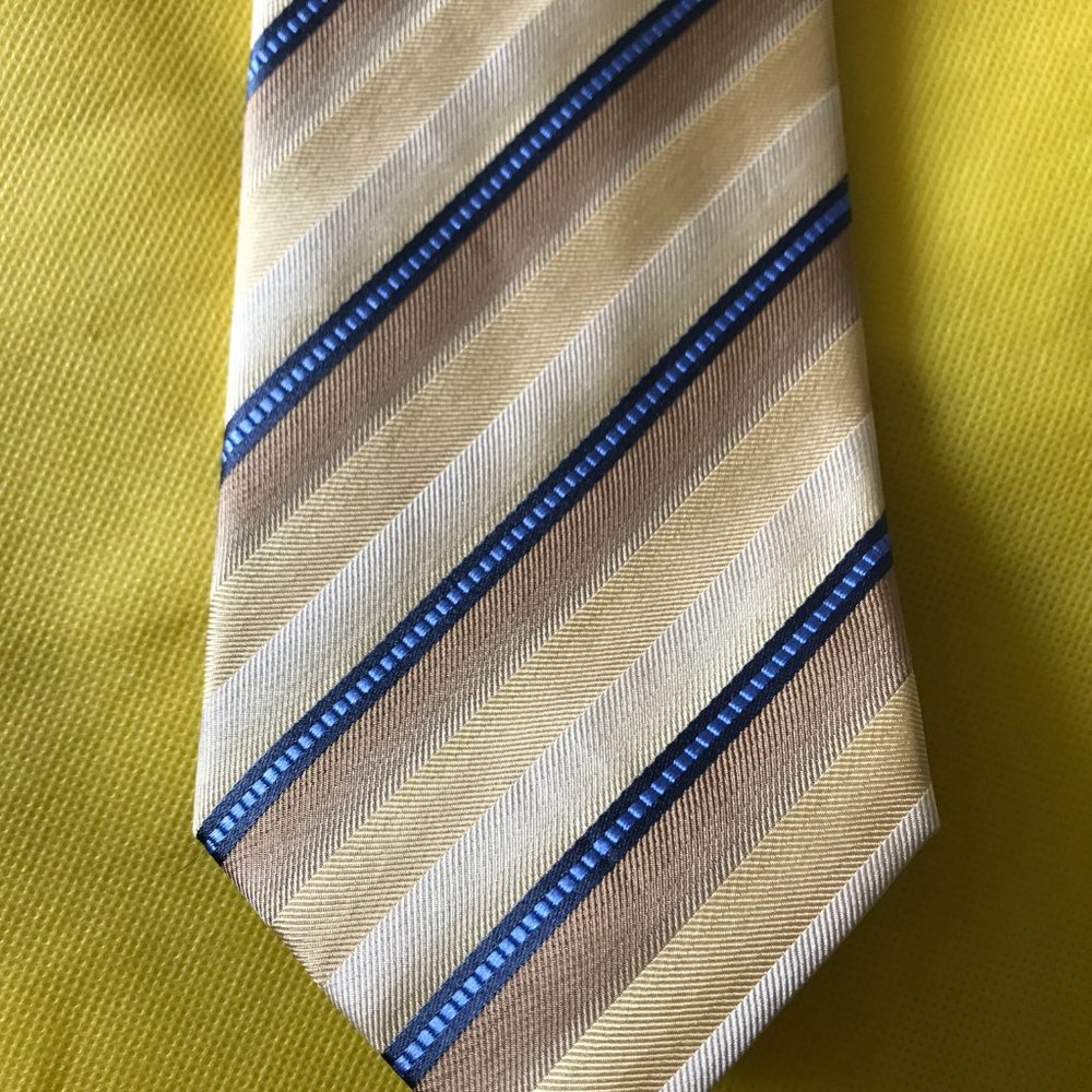 Croft@ Barrow men tie